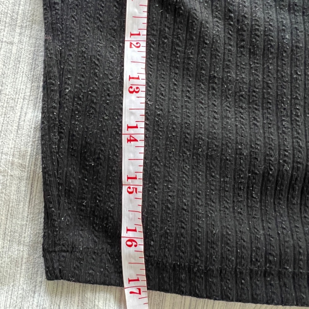 Hollister Black Ribbed Crop Tank Top - Picture 6 of 6